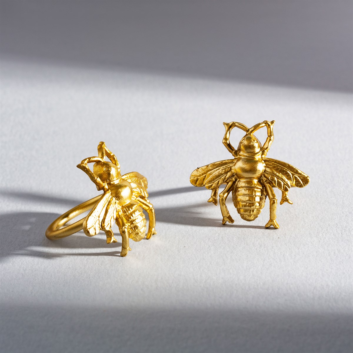 Bee napkin rings sale