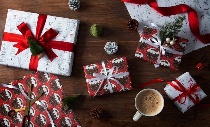 Christmas Wrapping Paper, Gift Tags & Wrap Bags
