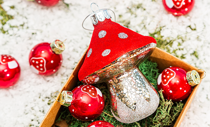 Best Wholesale Christmas Decorations, Gift Bags, Ornaments, Party  Accessories and More