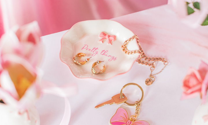 Jewellery Stands & Trinket Dishes