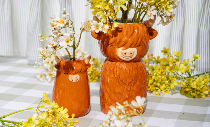Planters & Vases